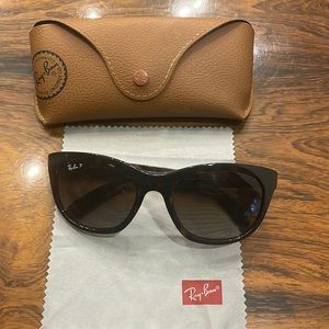 Ray Ban Women’s Polarized Sunglasses Tortoise Shell